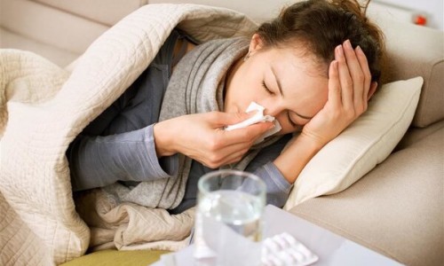 乙肝病人感冒打什么针网 :分享乙肝病人的汗液有没有传染性-乙肝病人打干扰素有什么副作用知识